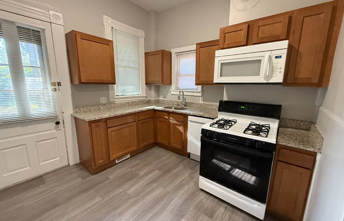 Apartment for rent at 3212 Bishop St, Cincinnati, OH 45220