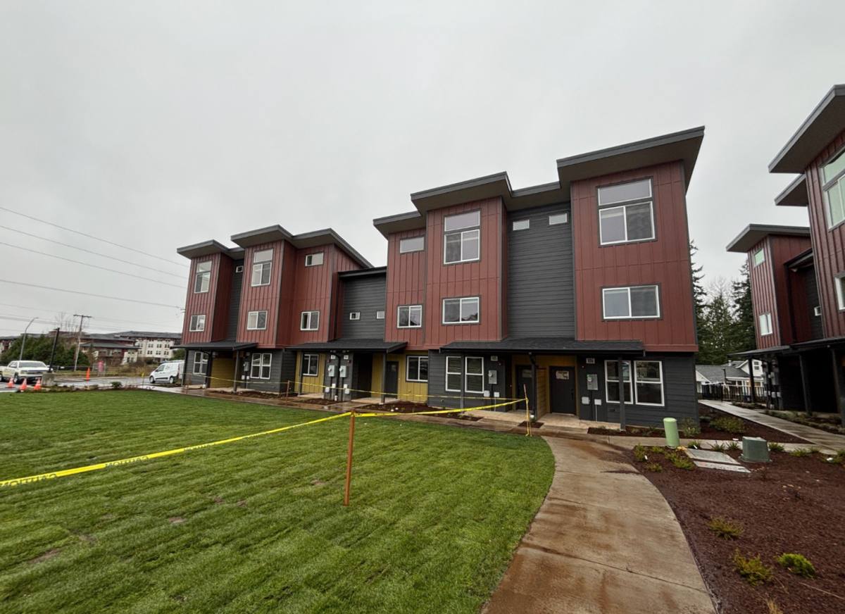 Townhouse for rent at 352 E Bakerview Rd, Bellingham, WA 98226