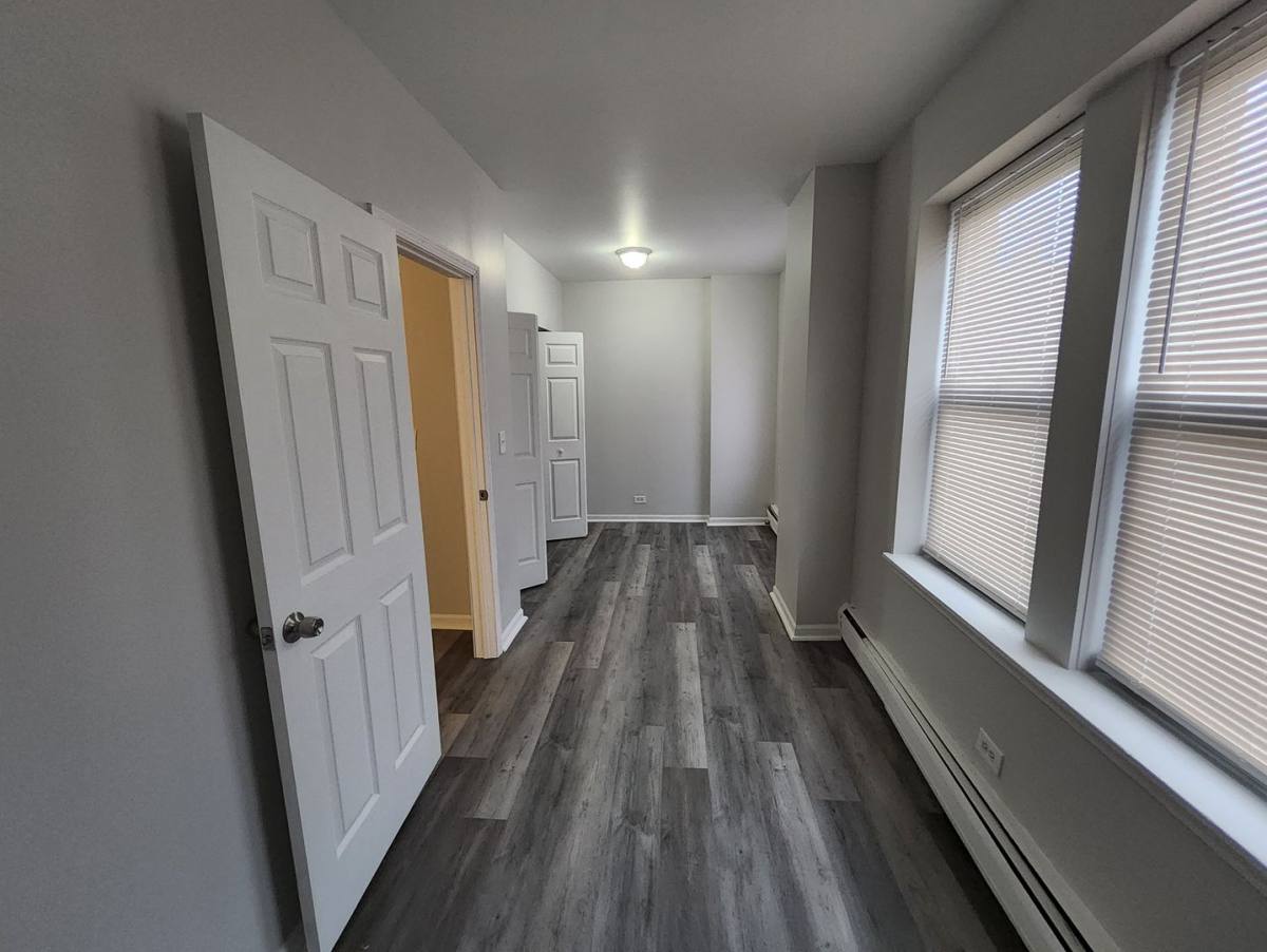 Apartment for rent at 7048-50 S Merrill Ave, Chicago, IL 60649
