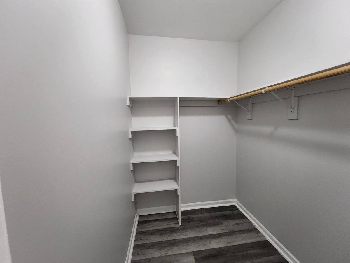 Apartment for rent at 7048-50 S Merrill Ave, Chicago, IL 60649