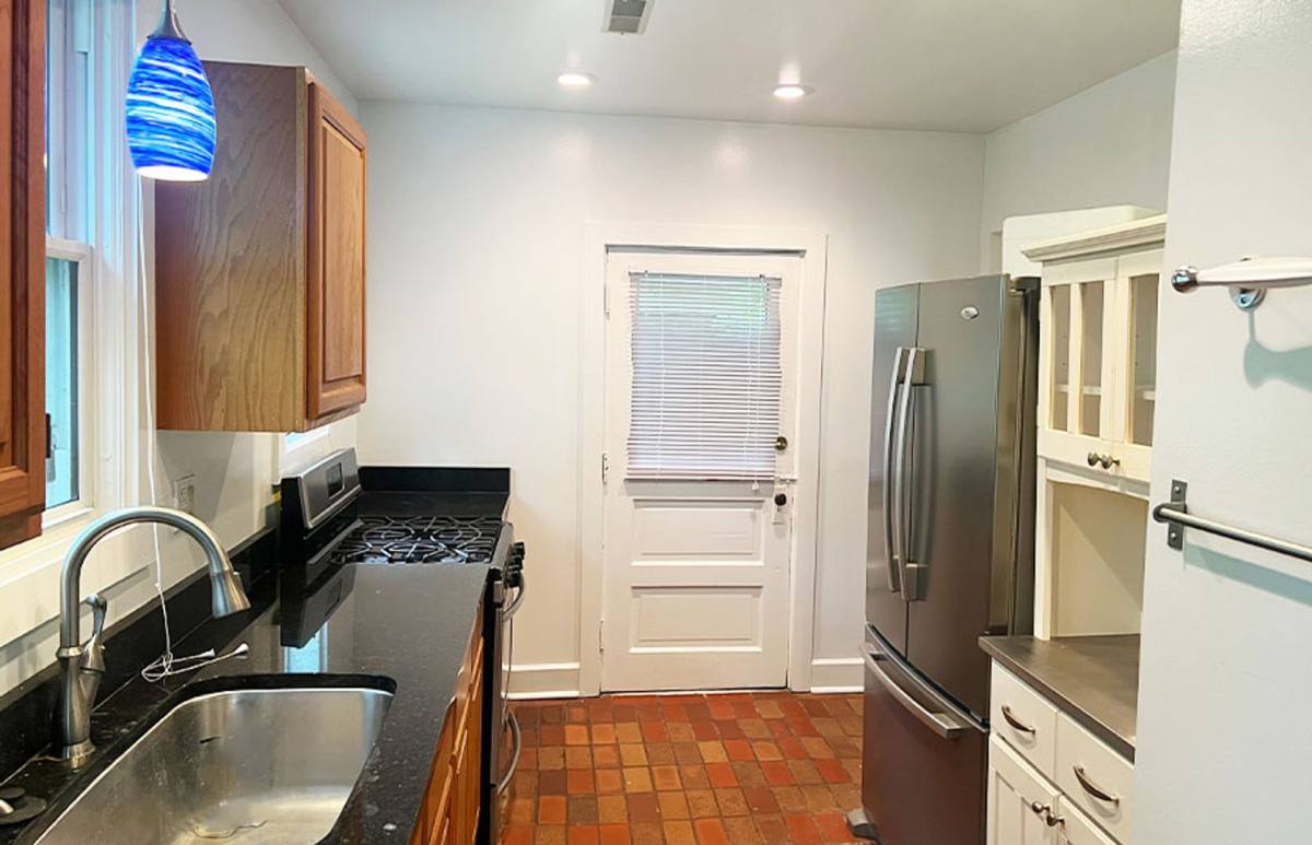 Apartment for rent at 3436 Lyleburn Place, Cincinnati, OH 45220