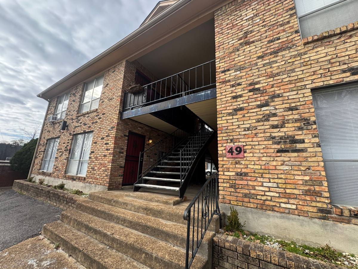 Apartment for rent at 49 S Morrison, Memphis, TN 38104