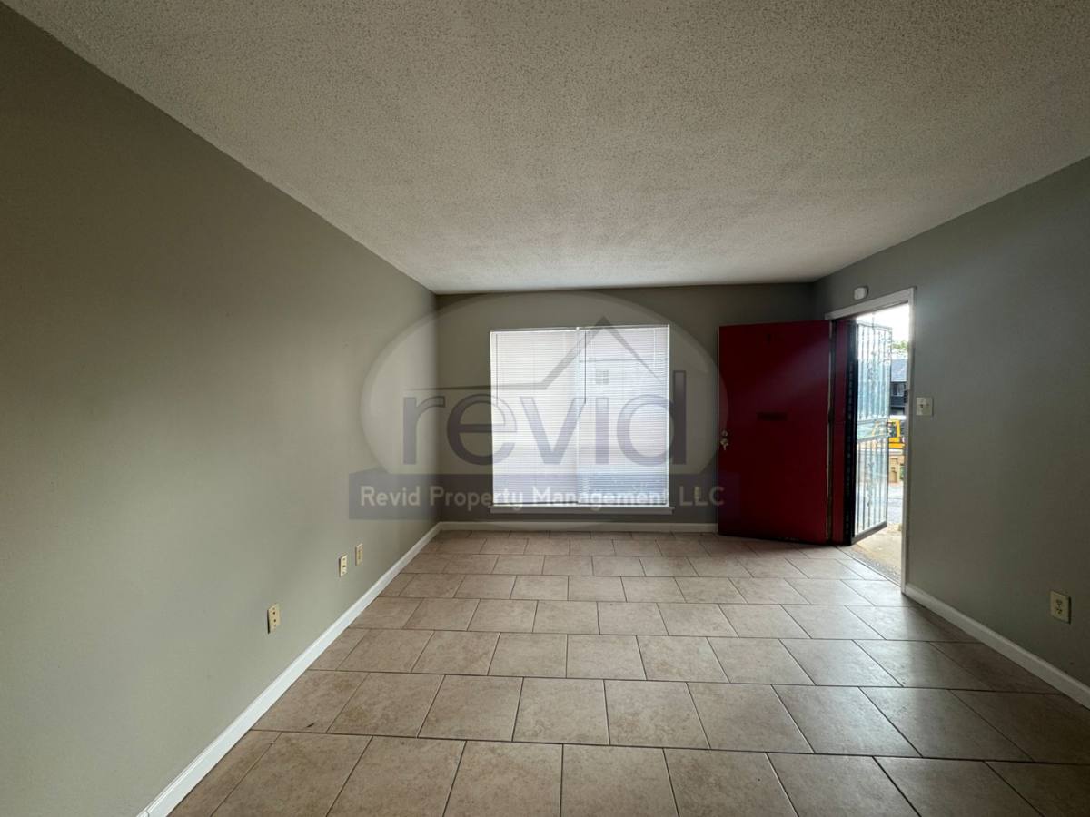 Apartment for rent at 49 S Morrison, Memphis, TN 38104