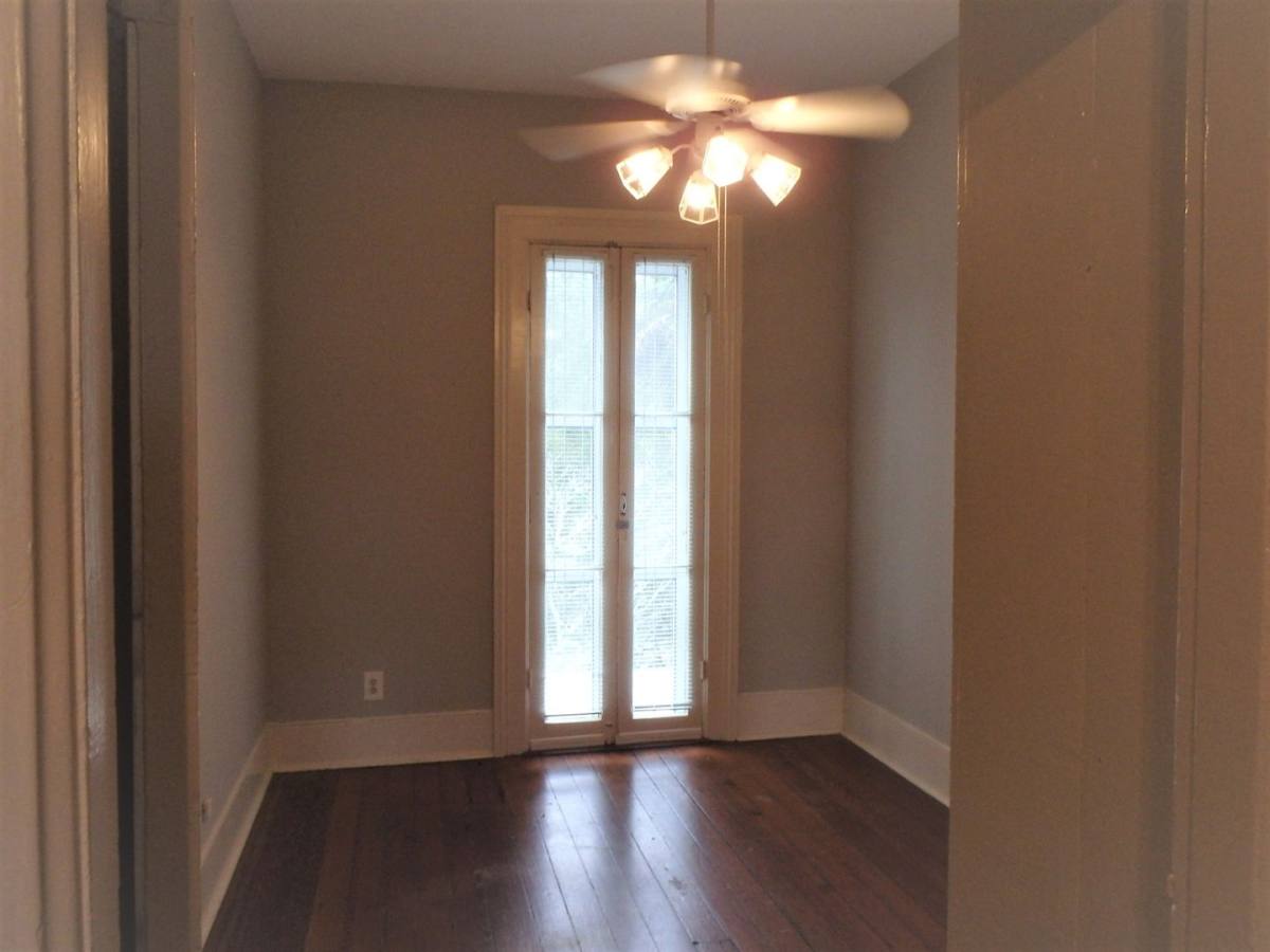 Apartment for rent at 224 E Huntingdon St, Savannah, GA 31401
