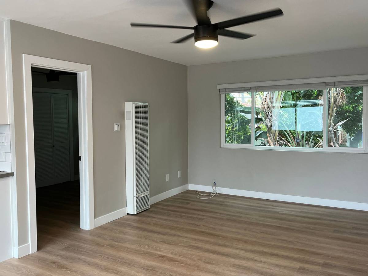 Apartment for rent at 4328 Fanuel St, San Diego, CA 92109