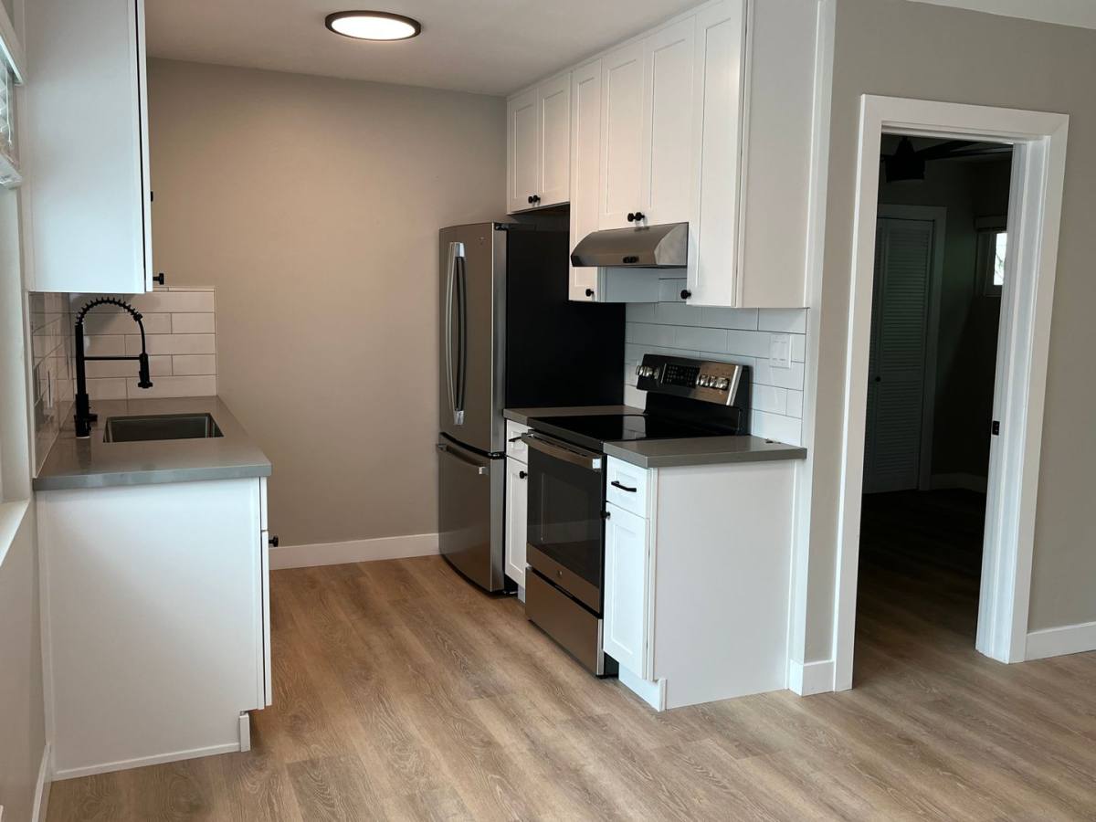 Apartment for rent at 4328 Fanuel St, San Diego, CA 92109