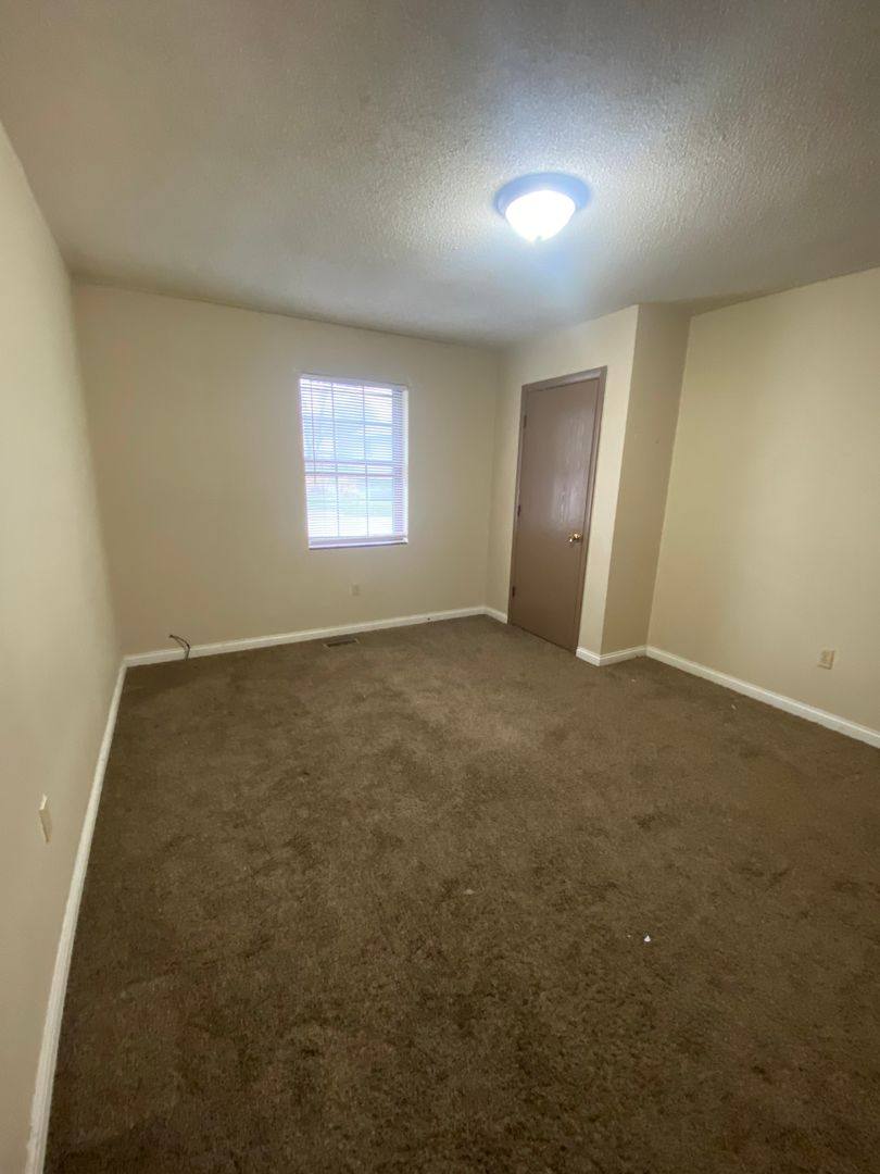 Apartment for rent at 101 Swan Dr, Park Hills, MO 63601