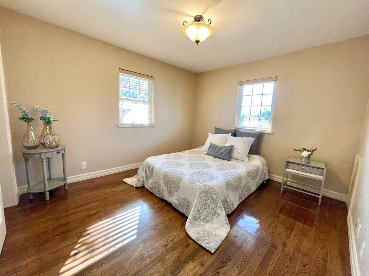 Apartment for rent at 603 S 35th Ave, Omaha, NE 68105