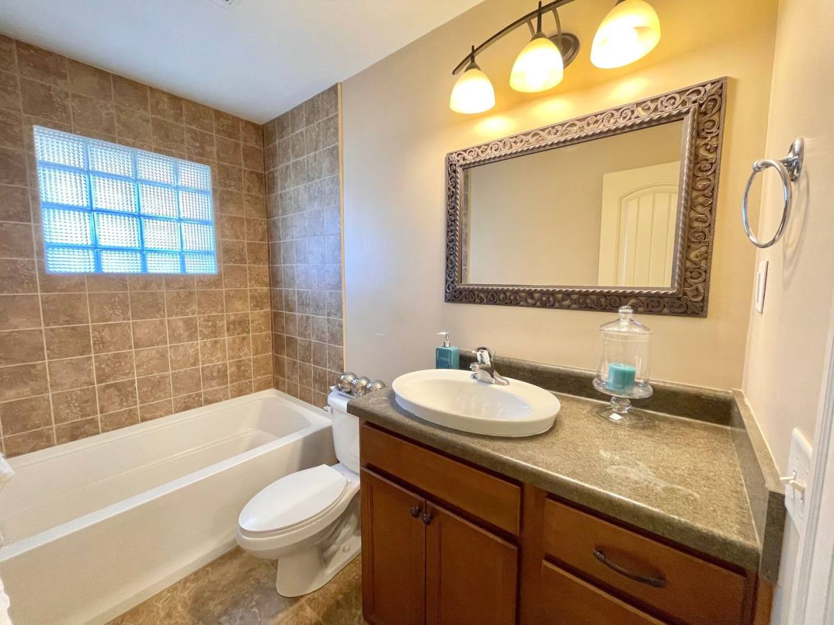 Apartment for rent at 603 S 35th Ave, Omaha, NE 68105