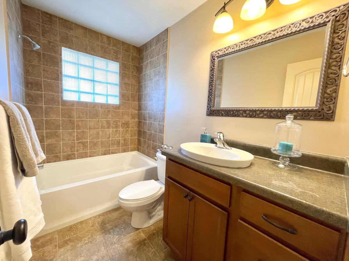 Apartment for rent at 603 S 35th Ave, Omaha, NE 68105