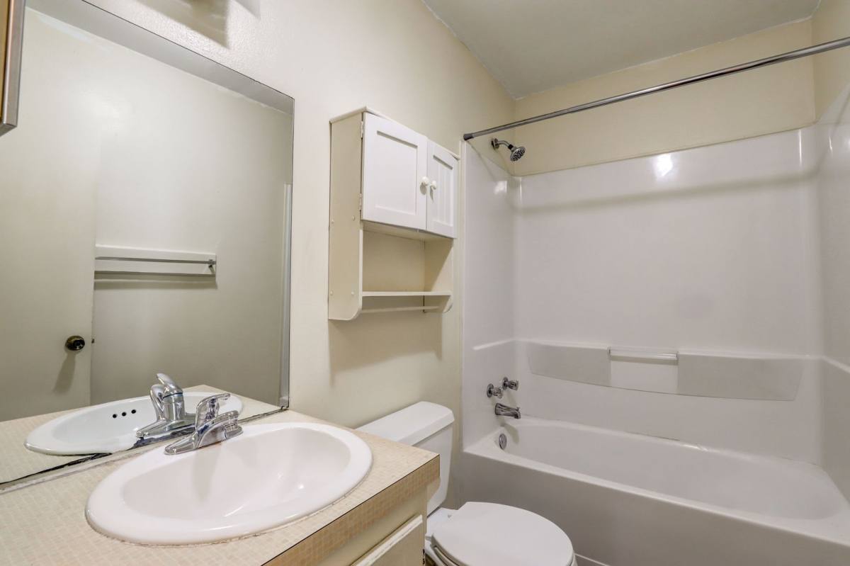 Apartment for rent at 266 Blocker Lane, Nash, TX 75569