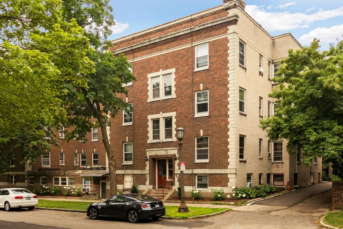 Apartment for rent at 443 Ashland Ave, Saint Paul, MN 55102