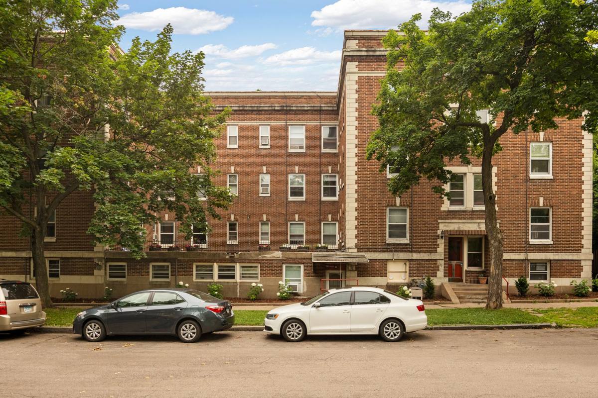 Apartment for rent at 443 Ashland Ave, Saint Paul, MN 55102