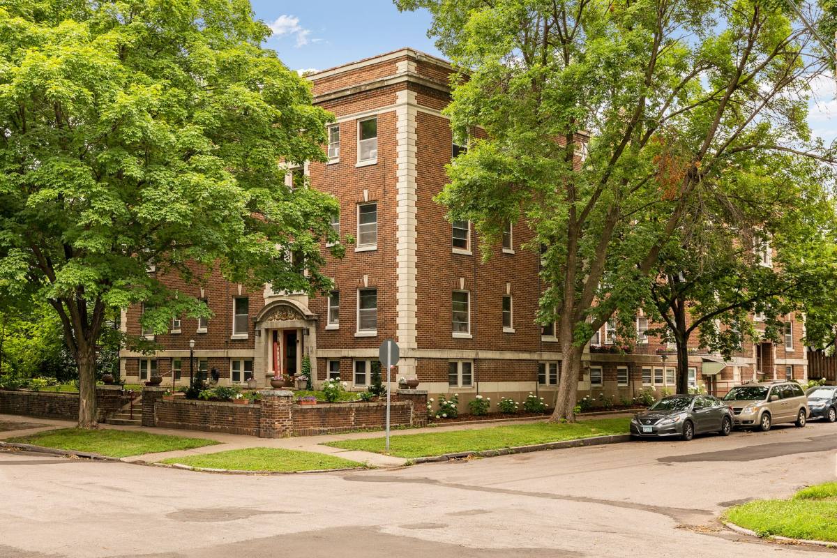 Apartment for rent at 443 Ashland Ave, Saint Paul, MN 55102