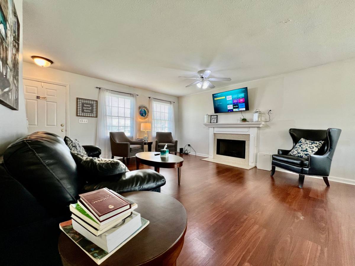 House for rent at 5042 Princeton Glendal Rd, Hamilton, OH 45011