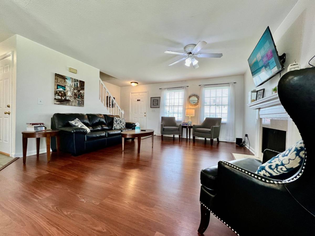 House for rent at 5042 Princeton Glendal Rd, Hamilton, OH 45011