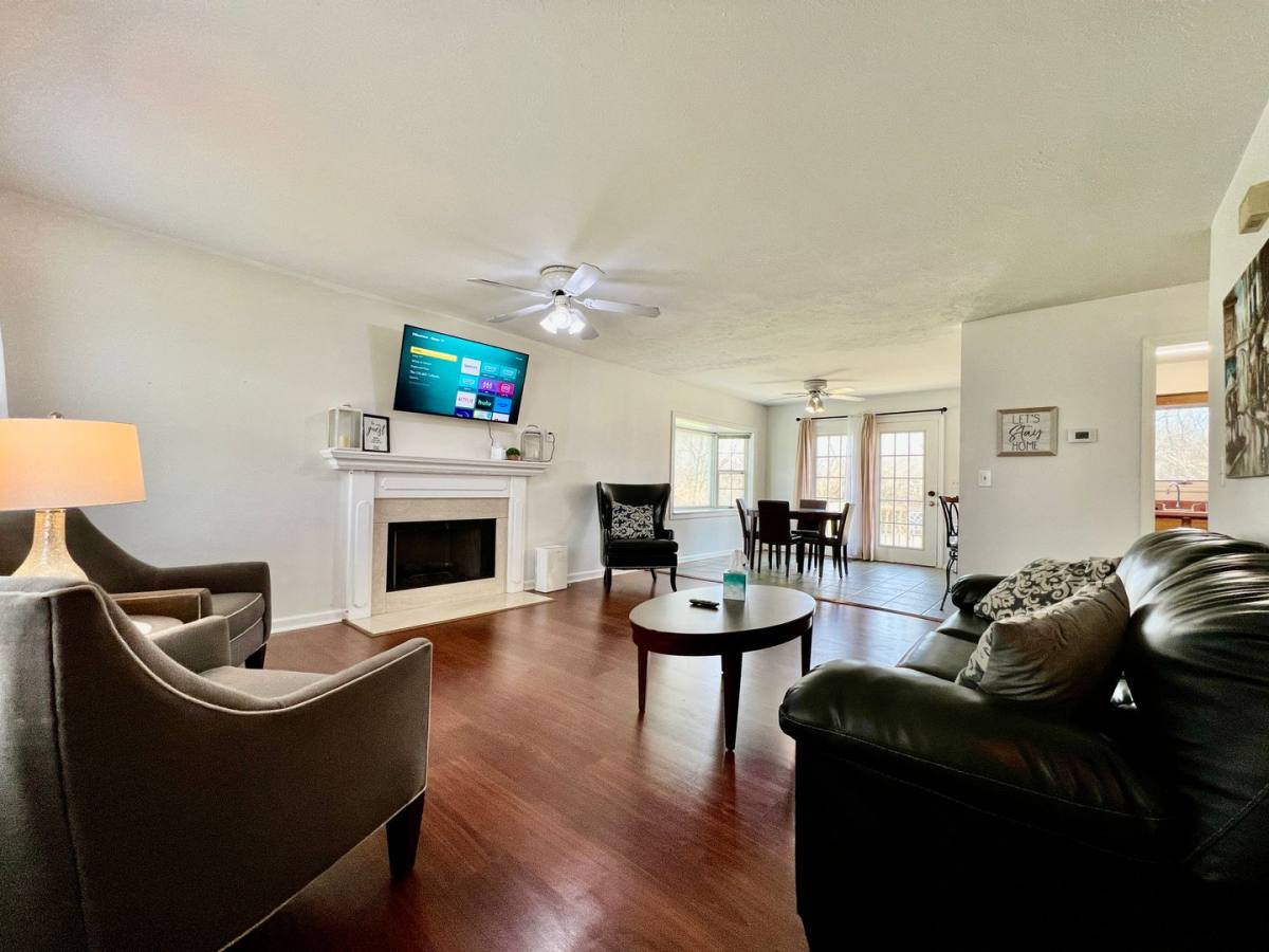 House for rent at 5042 Princeton Glendal Rd, Hamilton, OH 45011