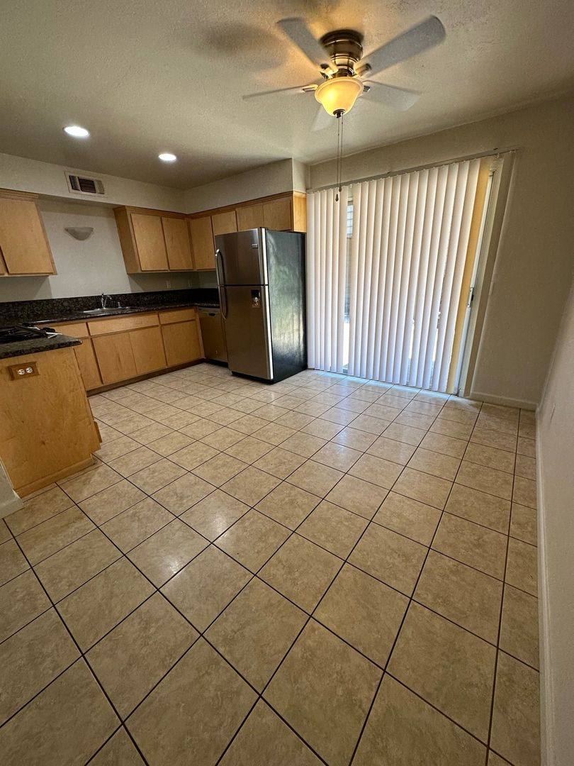 Apartment for rent at 3 Klondike Court, Chico, CA 95926