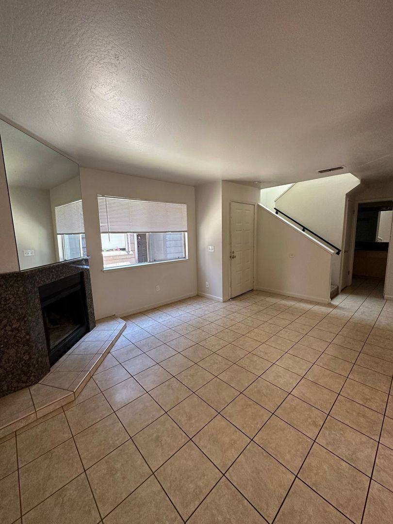 Apartment for rent at 3 Klondike Court, Chico, CA 95926