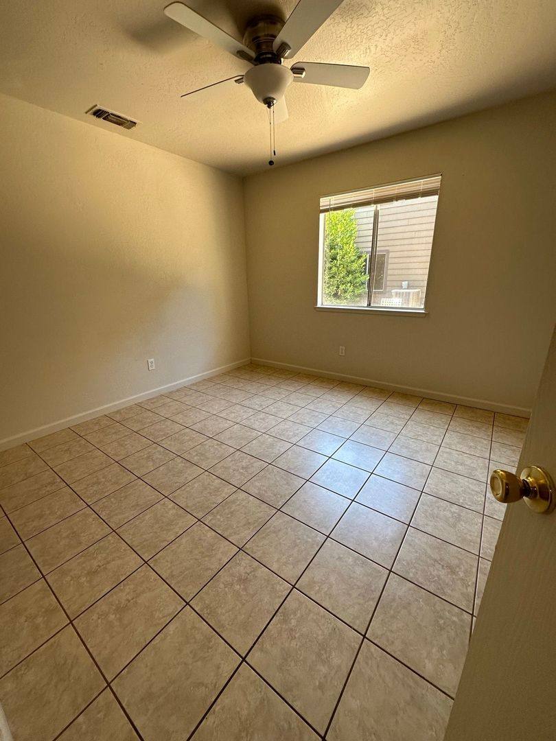 Apartment for rent at 3 Klondike Court, Chico, CA 95926