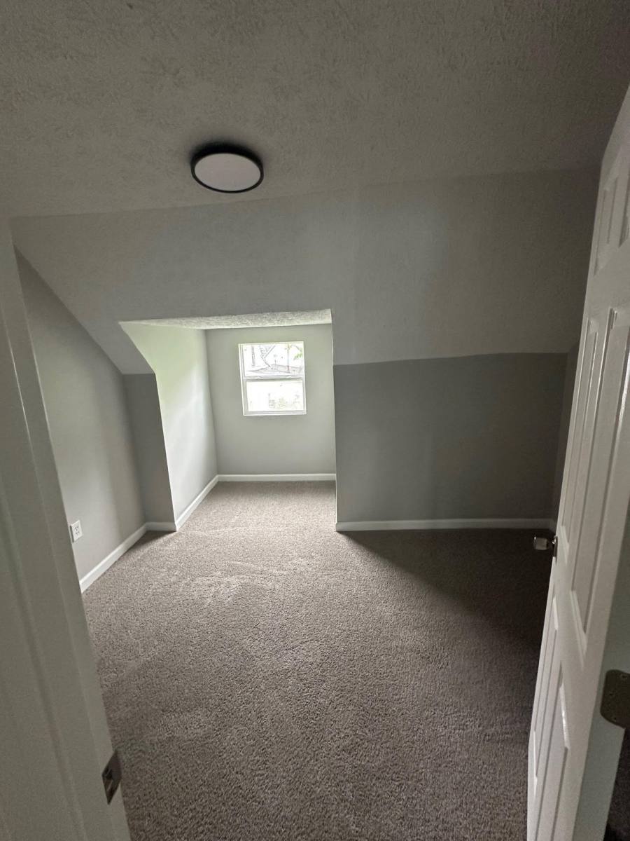Apartment for rent at 1109 E Kirby Ave, Muncie, IN 47302
