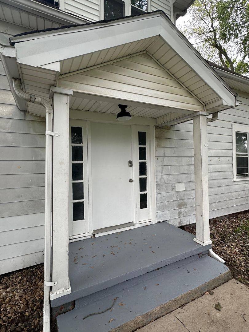 Apartment for rent at 1109 E Kirby Ave, Muncie, IN 47302