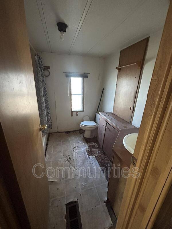 House for rent at 2353 US-70 #17, Morganton, NC 28655