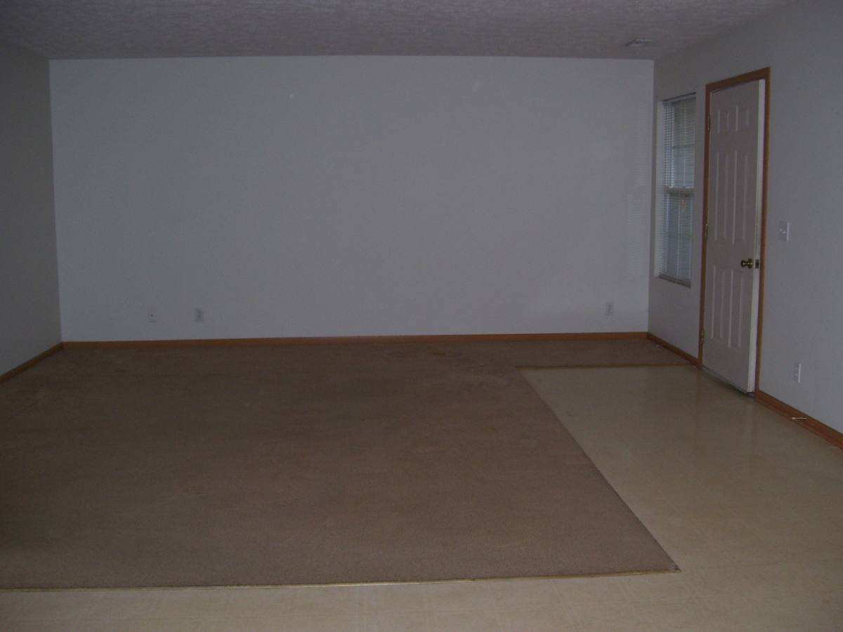 Apartment for rent at 2635-2639 N, Lincoln, NE 68521