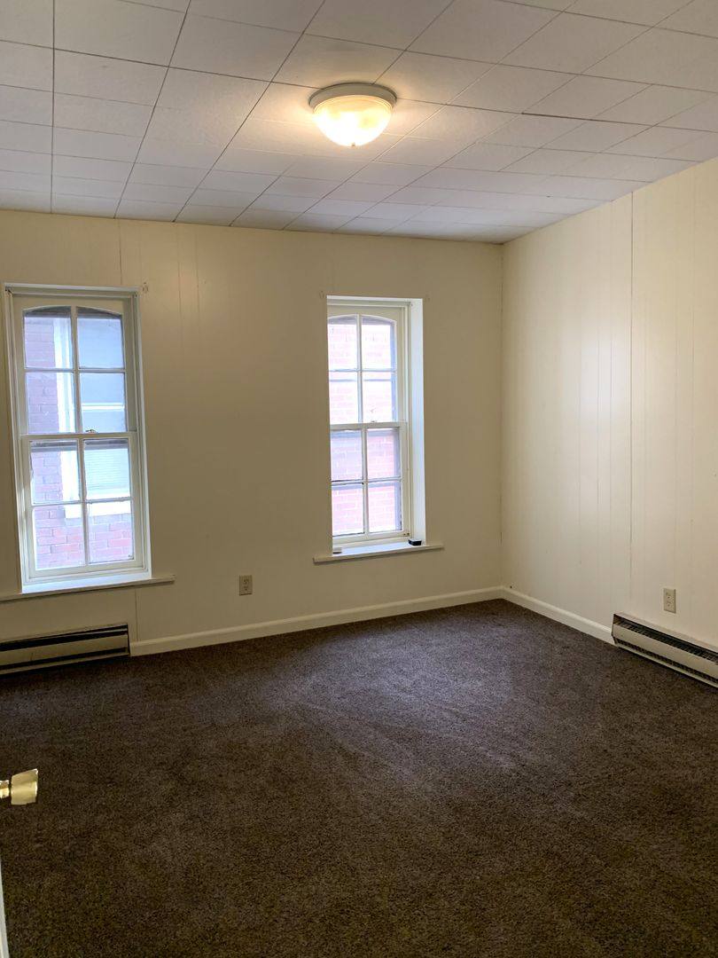 Apartment for rent at 212 E King St, Shippensburg, PA 17257