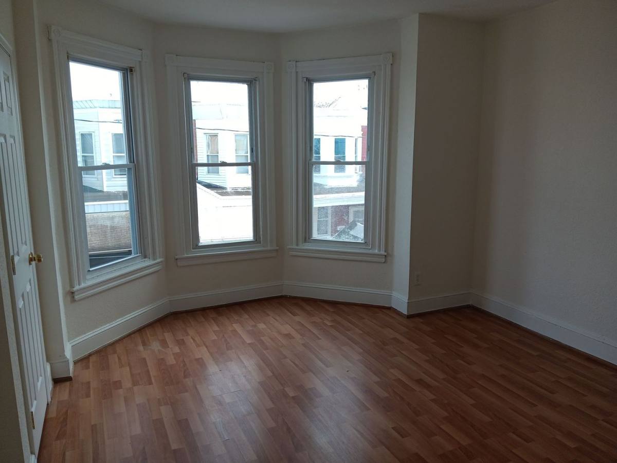 House for rent at 1238 N Alden St, Philadelphia, PA 19131