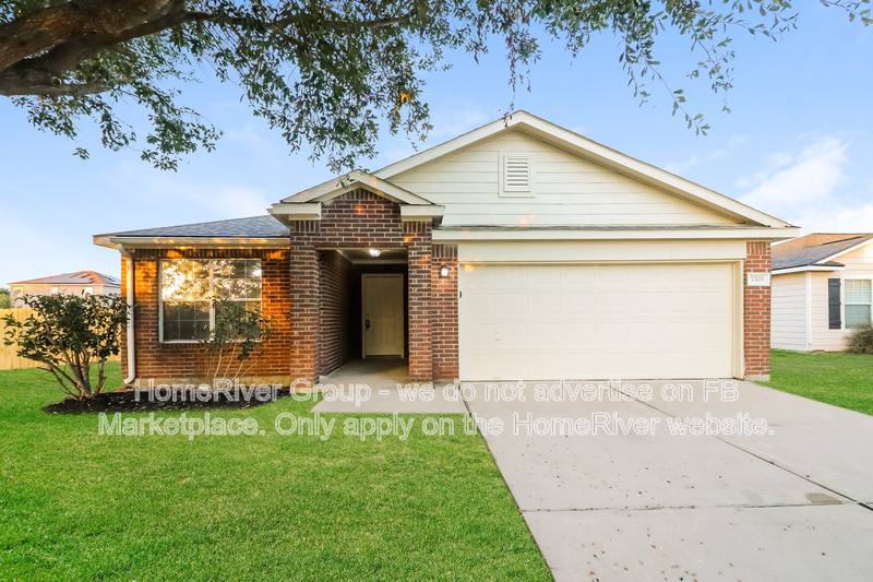 House for rent at 7203 Shining Mist Lane, Richmond, TX 77469