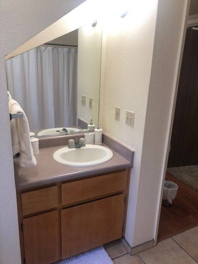 Townhouse for rent at 812 Nord Ave, Chico, CA 95926