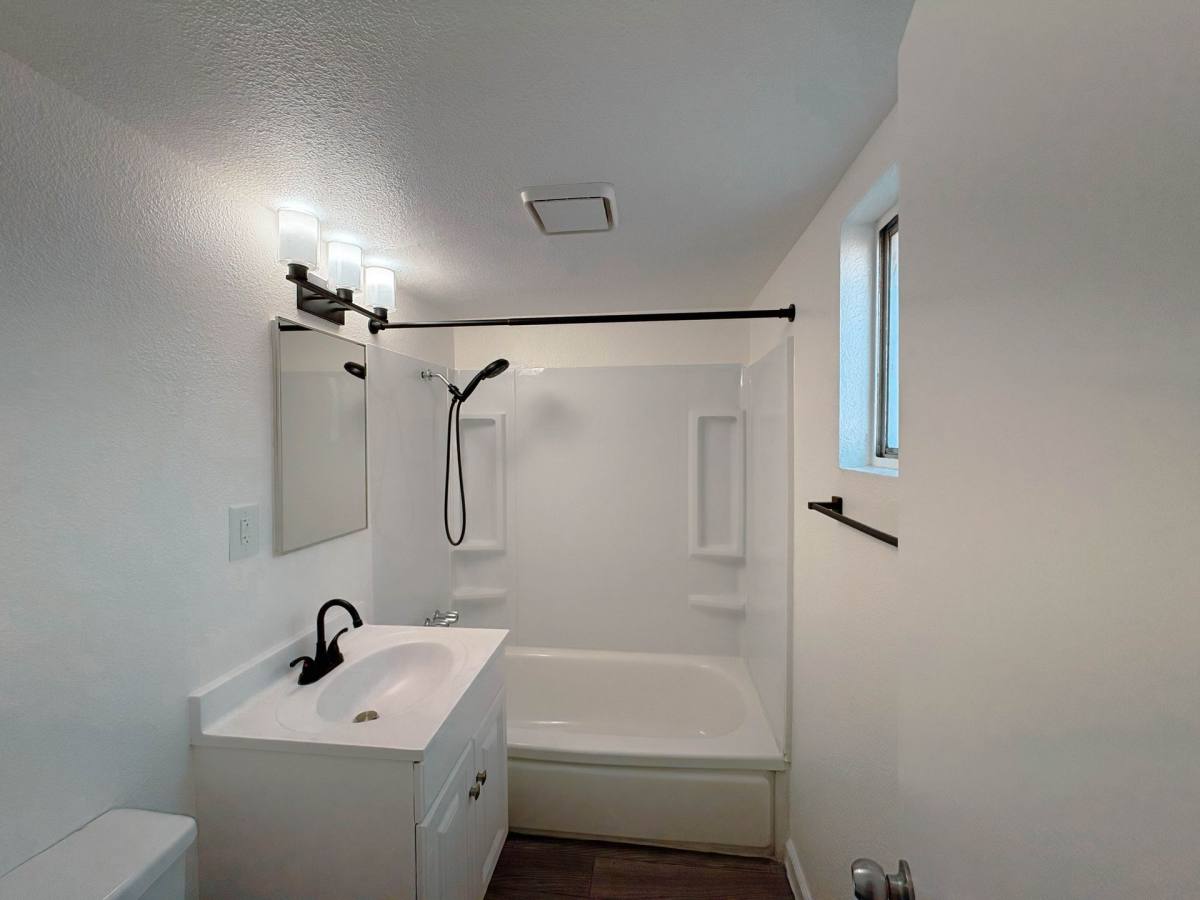 Apartment for rent at 110 N 15th St, Las Vegas, NV 89101
