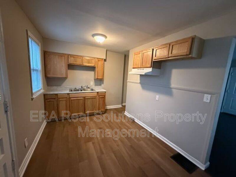 Apartment for rent at 68 N Waverly St, Columbus, OH 43213