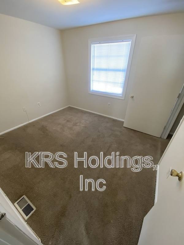 Townhouse for rent at 1822 Chicago Ave, Richmond, VA 23224