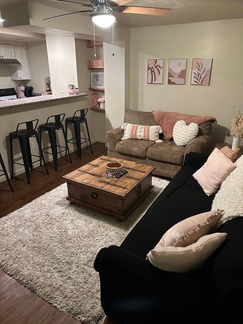 Apartment for rent at 1927 Fox Way, Pittsburgh, PA 15203