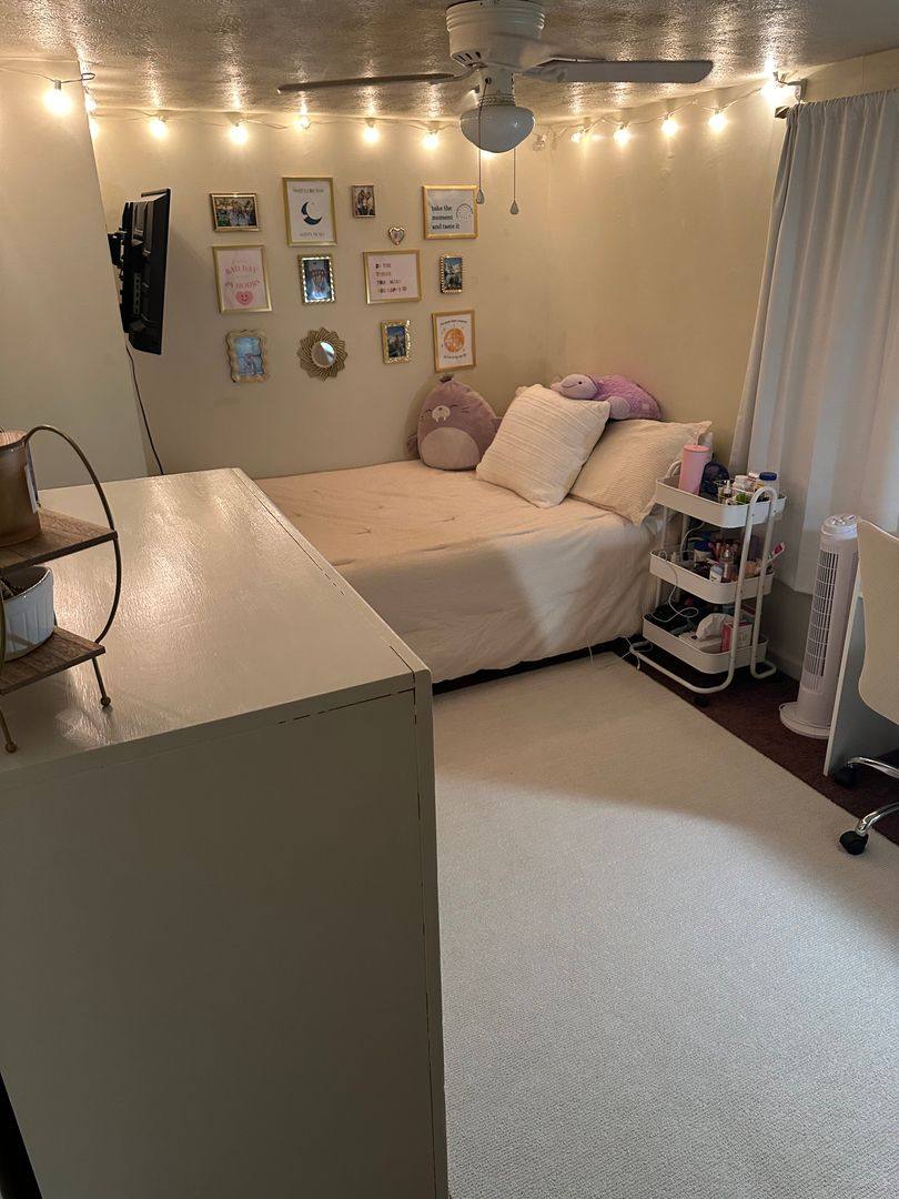 Apartment for rent at 1927 Fox Way, Pittsburgh, PA 15203