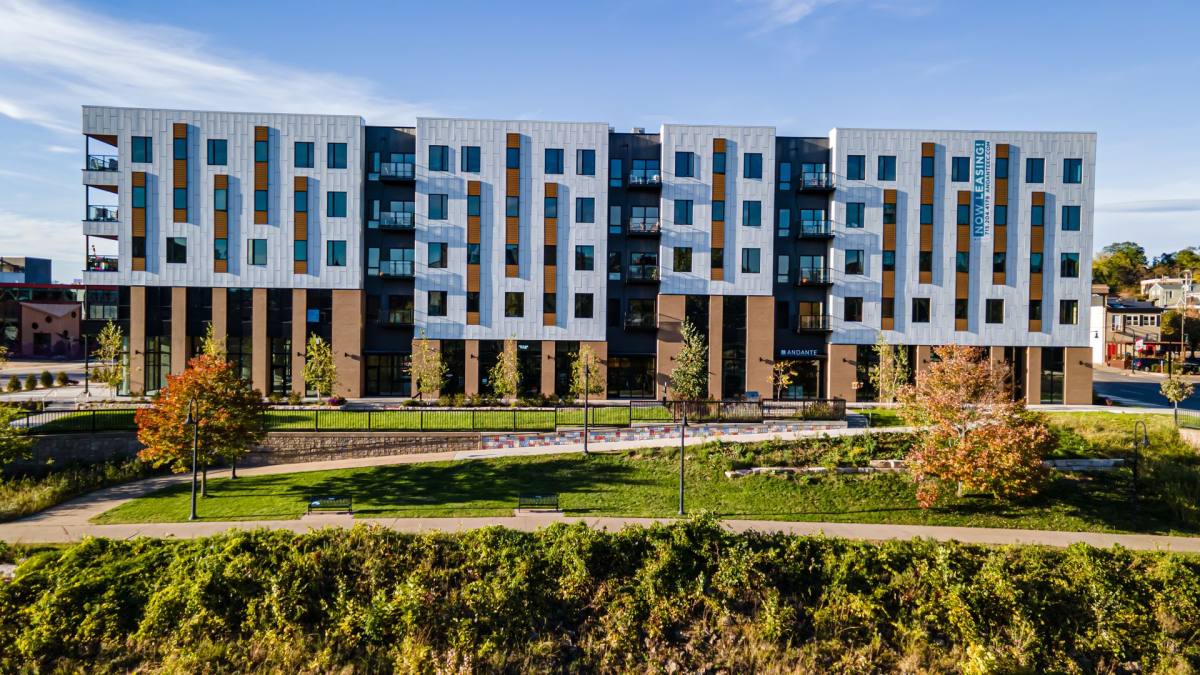 Apartment for rent at 100 N Farwell St, Eau Claire, WI 54703