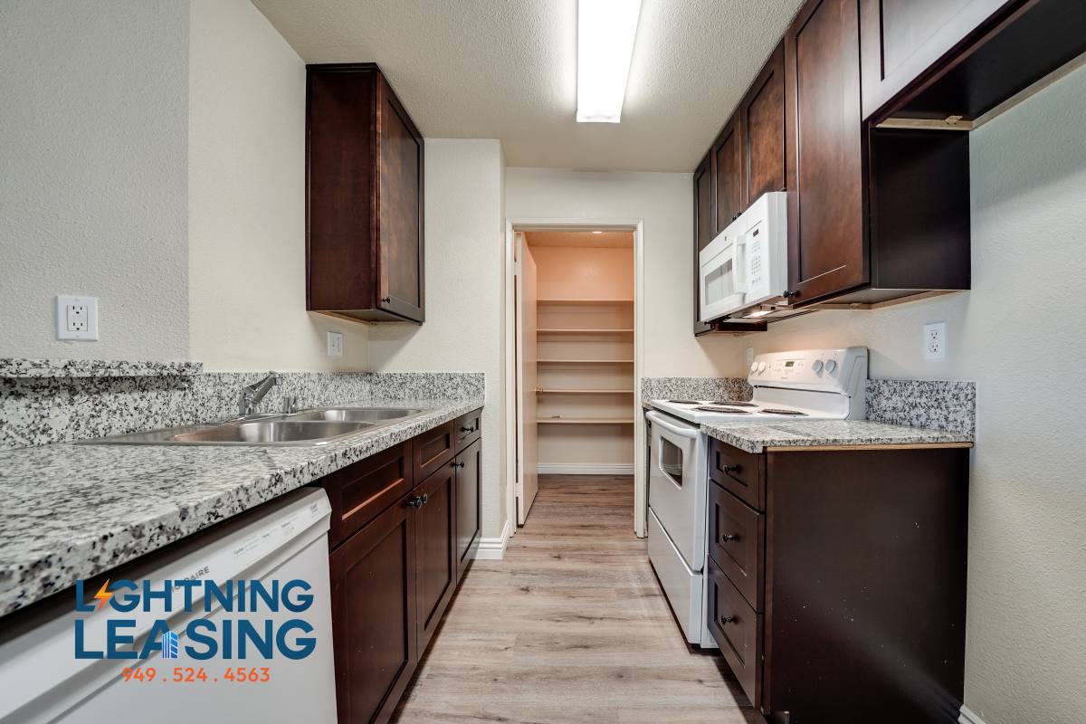 Apartment for rent at 2850 1 2 Riverside Dr #205D, Los Angeles, CA 90039