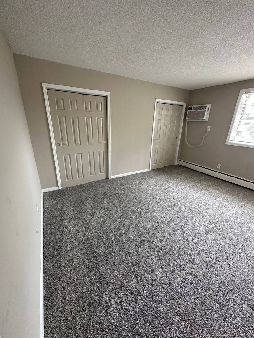 Apartment for rent at 35 S White Horse Pike, Audubon, NJ 08106