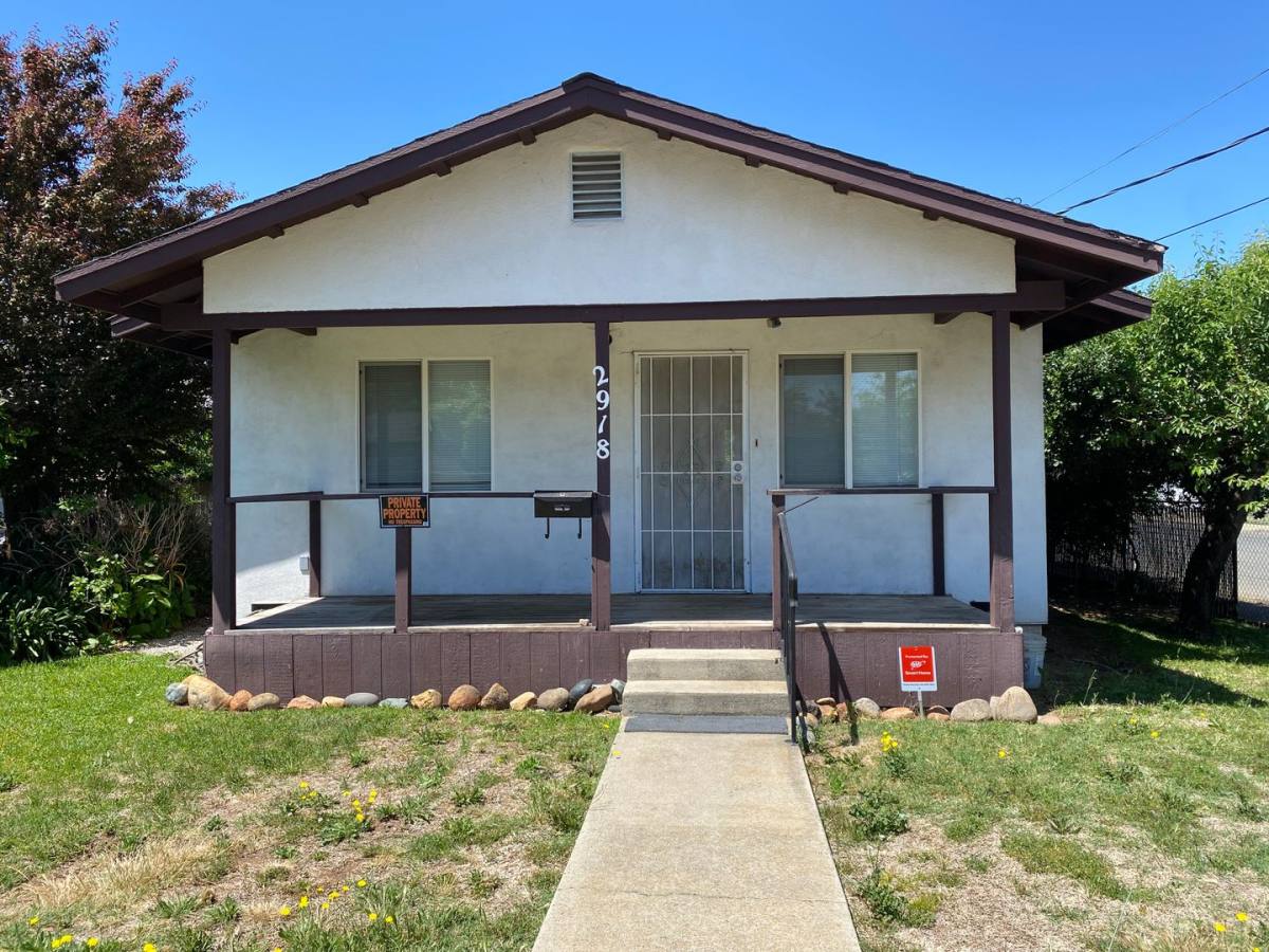 House for rent at 2918 El Noble Ave, Oroville, CA 95966