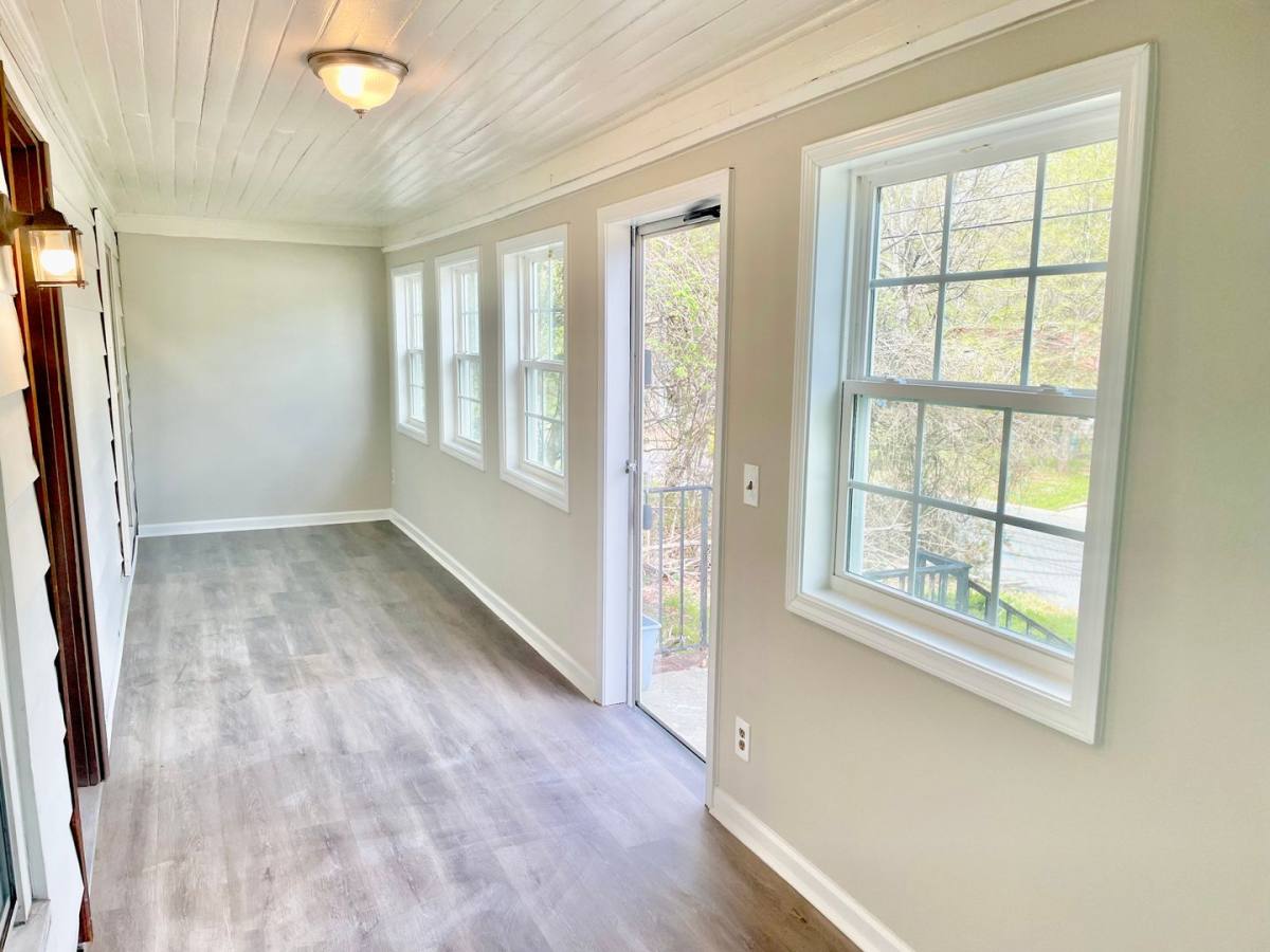 Apartment for rent at 1004 Highland Ave, Greensboro, NC 27403