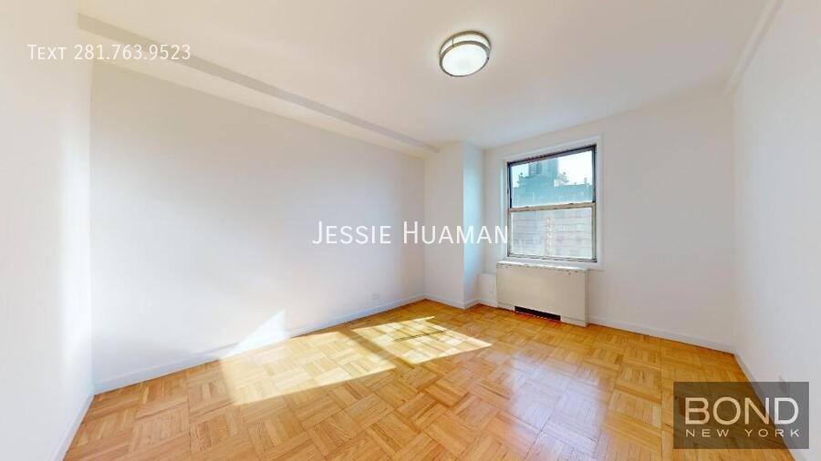 Apartment for rent at 33 Greenwich Ave #15, New York, NY 10014