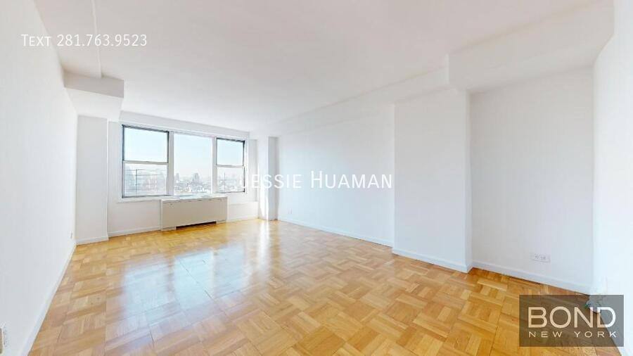Apartment for rent at 33 Greenwich Ave #15, New York, NY 10014