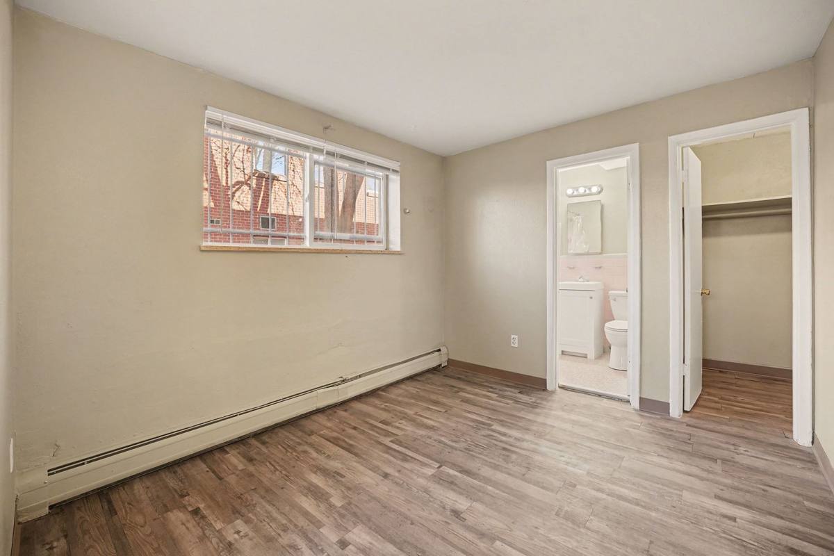 Apartment for rent at 1951 Clinton St, Aurora, CO 80010