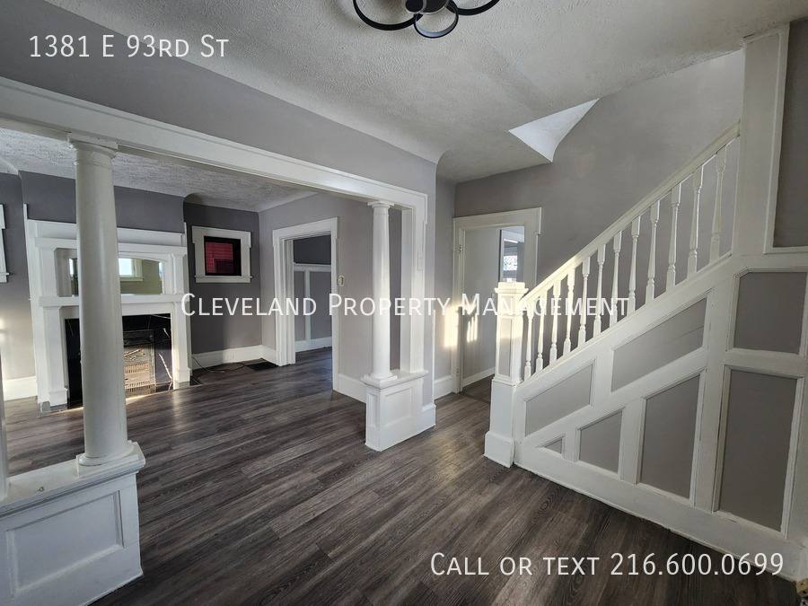 House for rent at 1381 E 93rd St, Cleveland, OH 44106