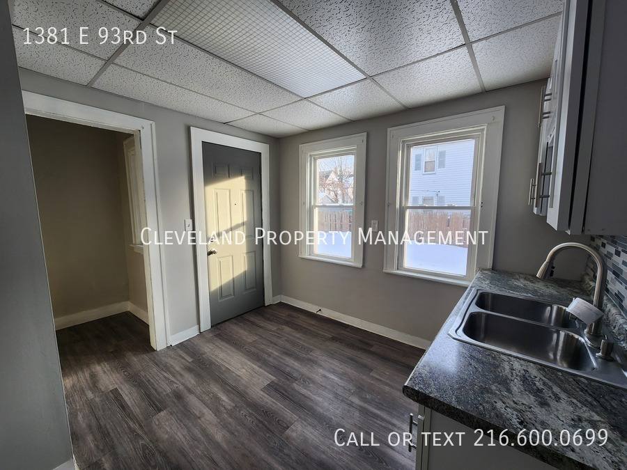 House for rent at 1381 E 93rd St, Cleveland, OH 44106