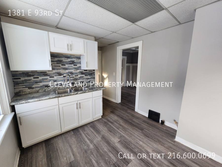 House for rent at 1381 E 93rd St, Cleveland, OH 44106