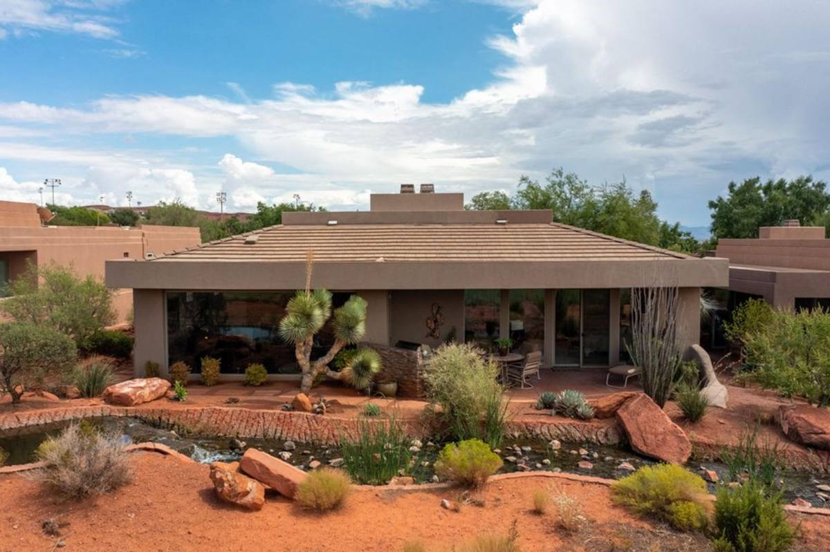 House for rent at 2255 N Tuweap Dr, Saint George, UT 84770