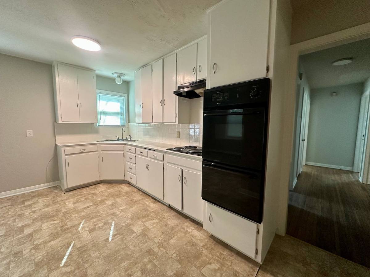 House for rent at 2612 Alice Ave, Waco, TX 76708